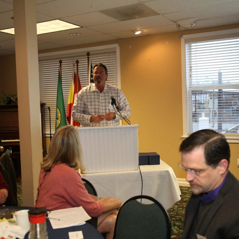 Bob speaking at So Sound Reading